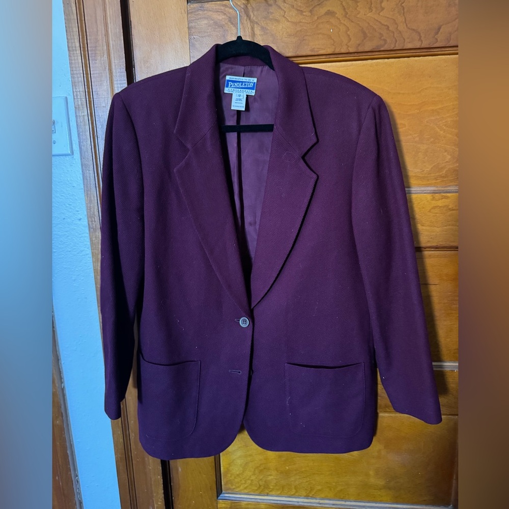 Pendleton Deep Purple Blazer 100% Virgin Wool Size 12 - Vintage Gem!